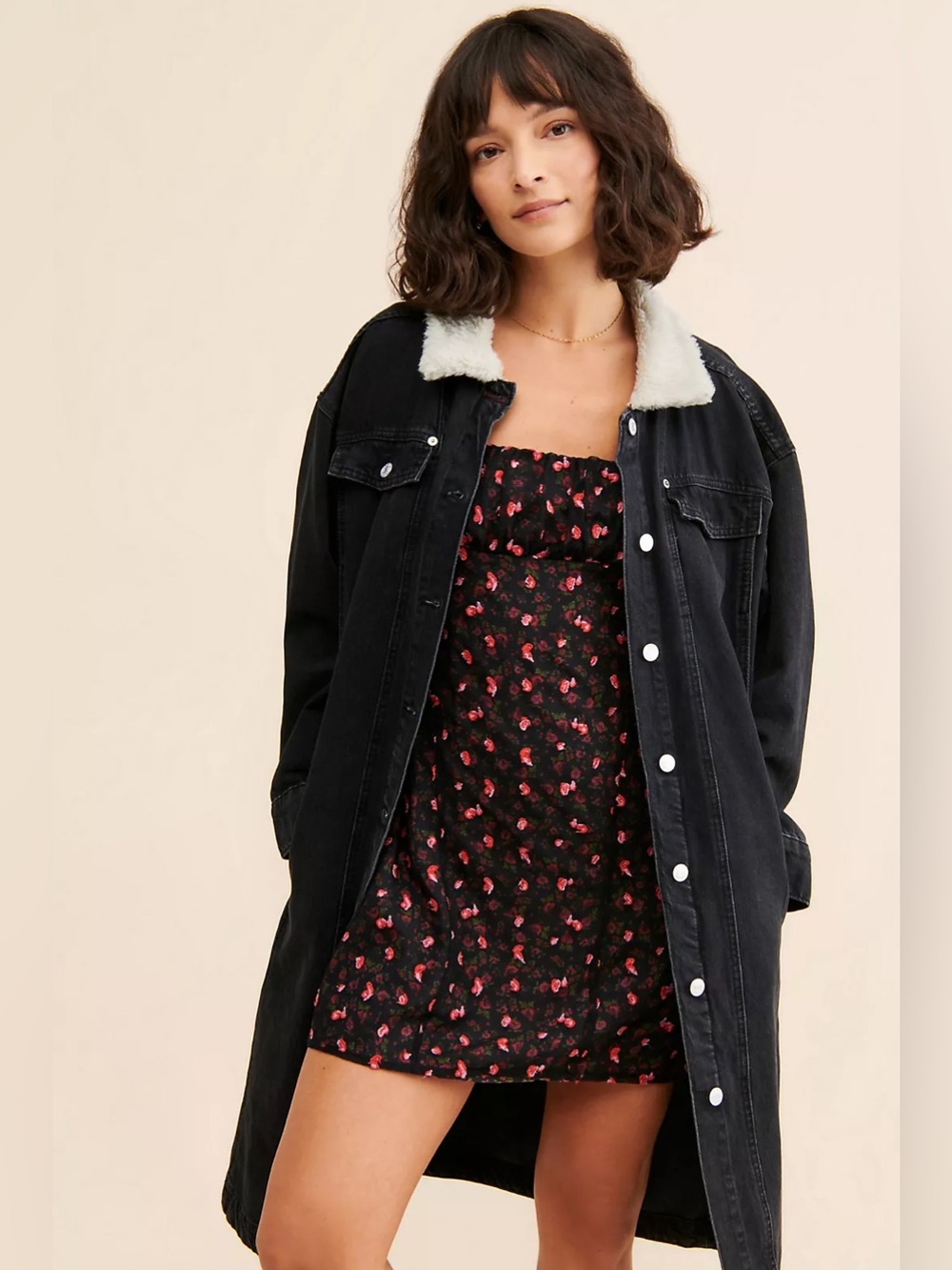 Pilcro by Anthropologie long black denim jacket
Sz XS